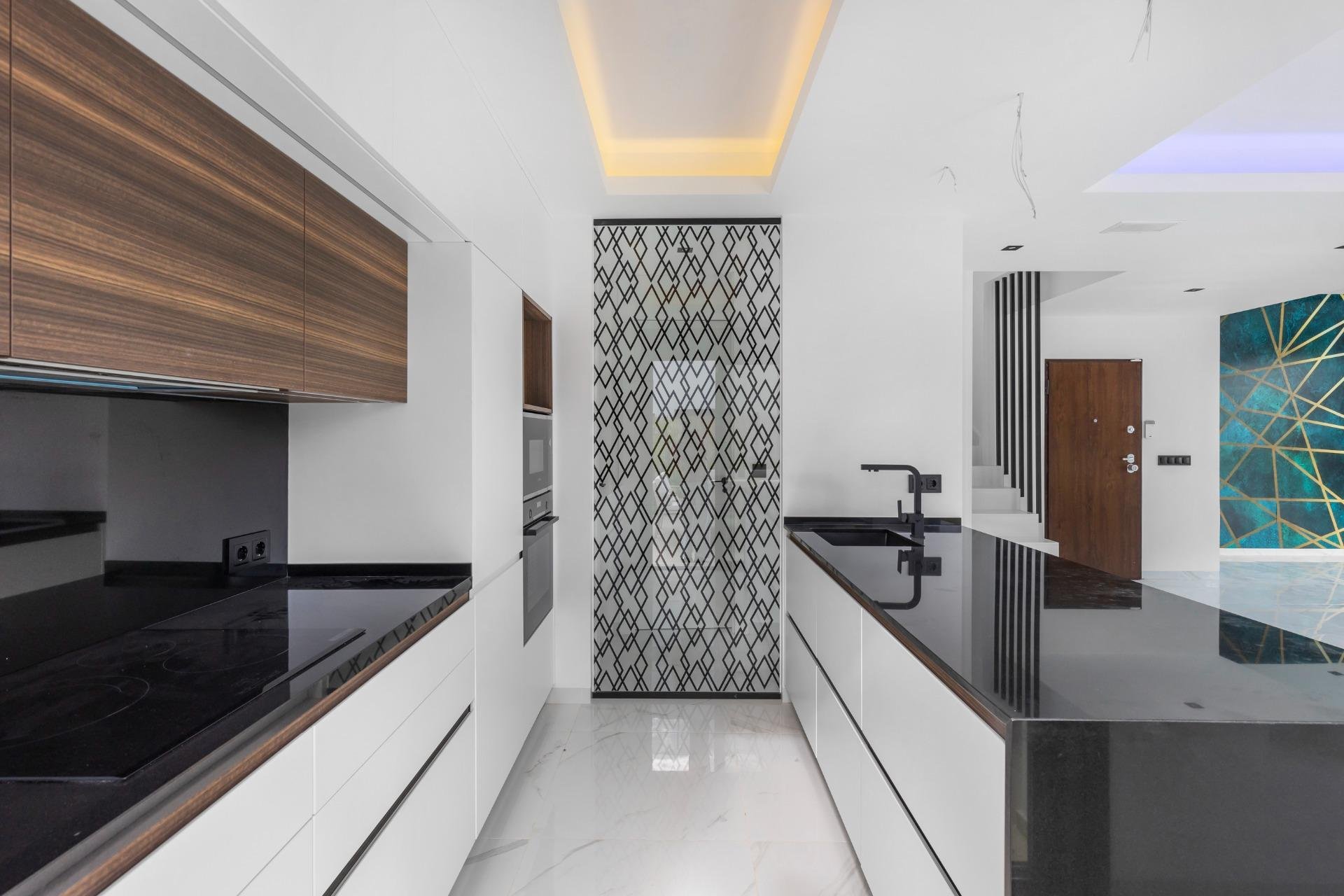 Herverkoop - Villa -
Torrevieja - Torreta Florida