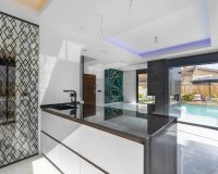 Herverkoop - Villa -
Torrevieja - Torreta Florida