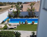 Herverkoop - Villa -
Torrevieja - Torreta Florida