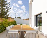 Herverkoop - Villa -
Torrevieja - Torreta Florida