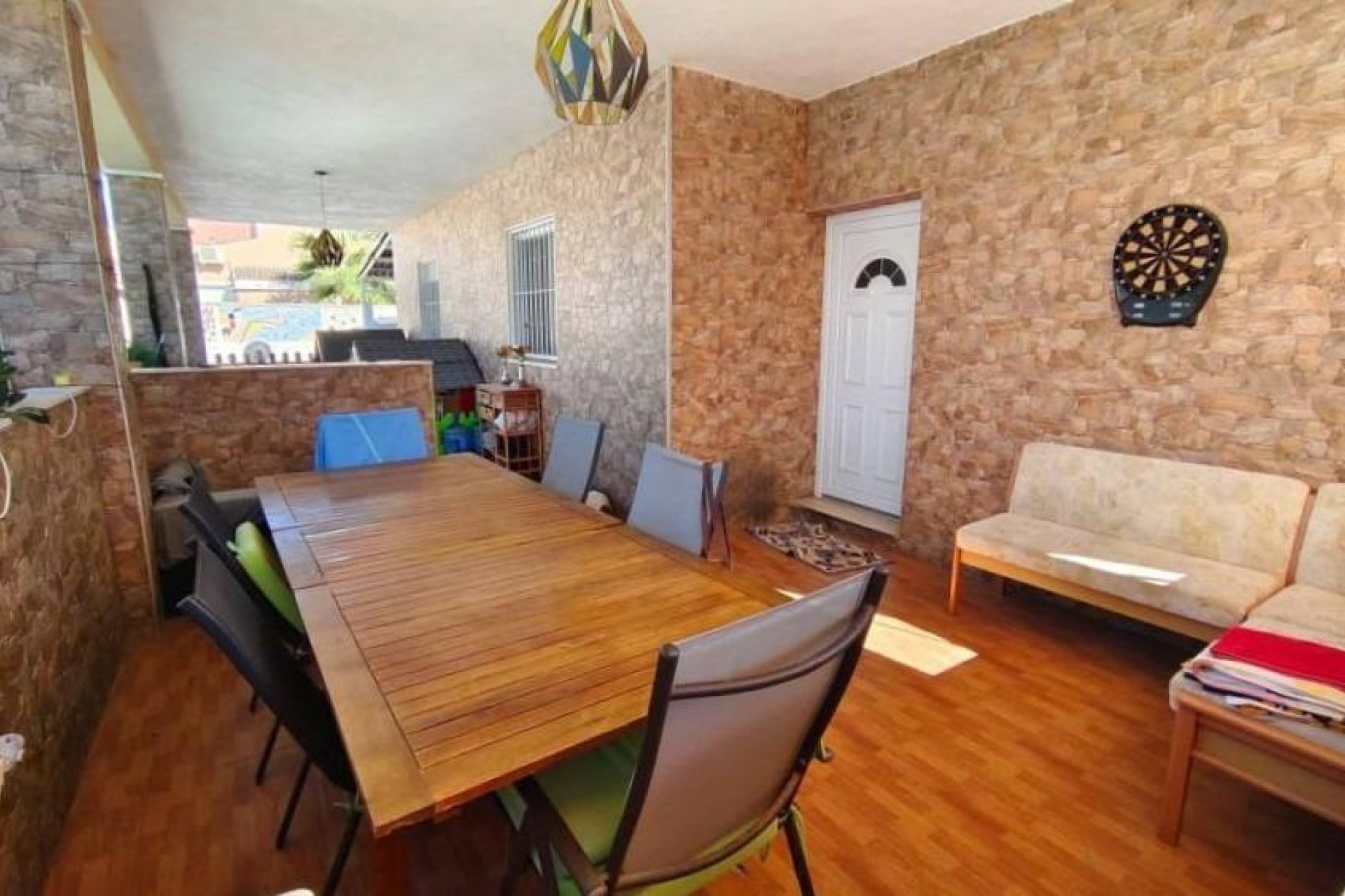 Herverkoop - Villa -
Torrevieja - Torreta Florida