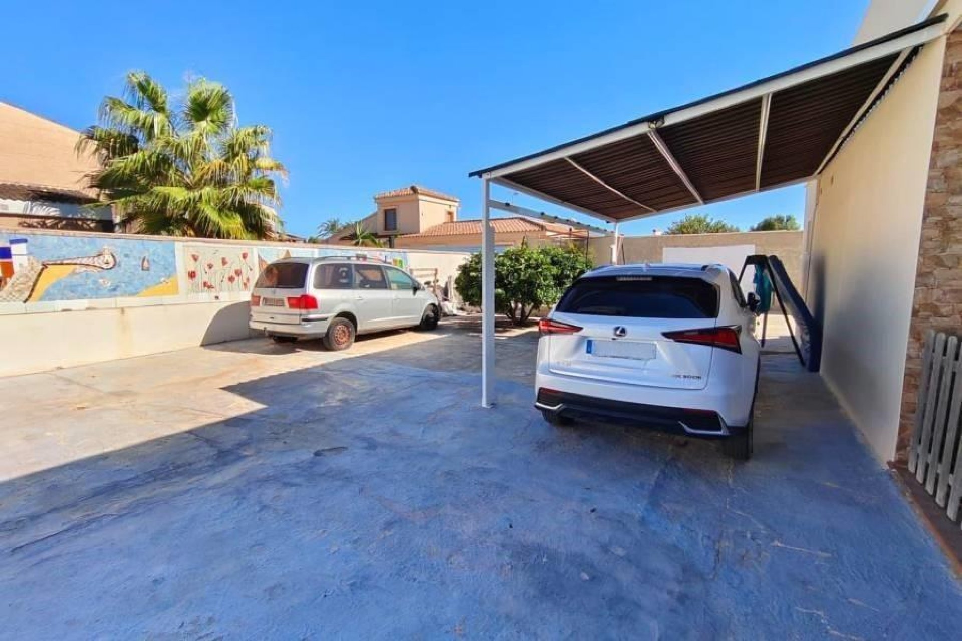 Herverkoop - Villa -
Torrevieja - Torreta Florida
