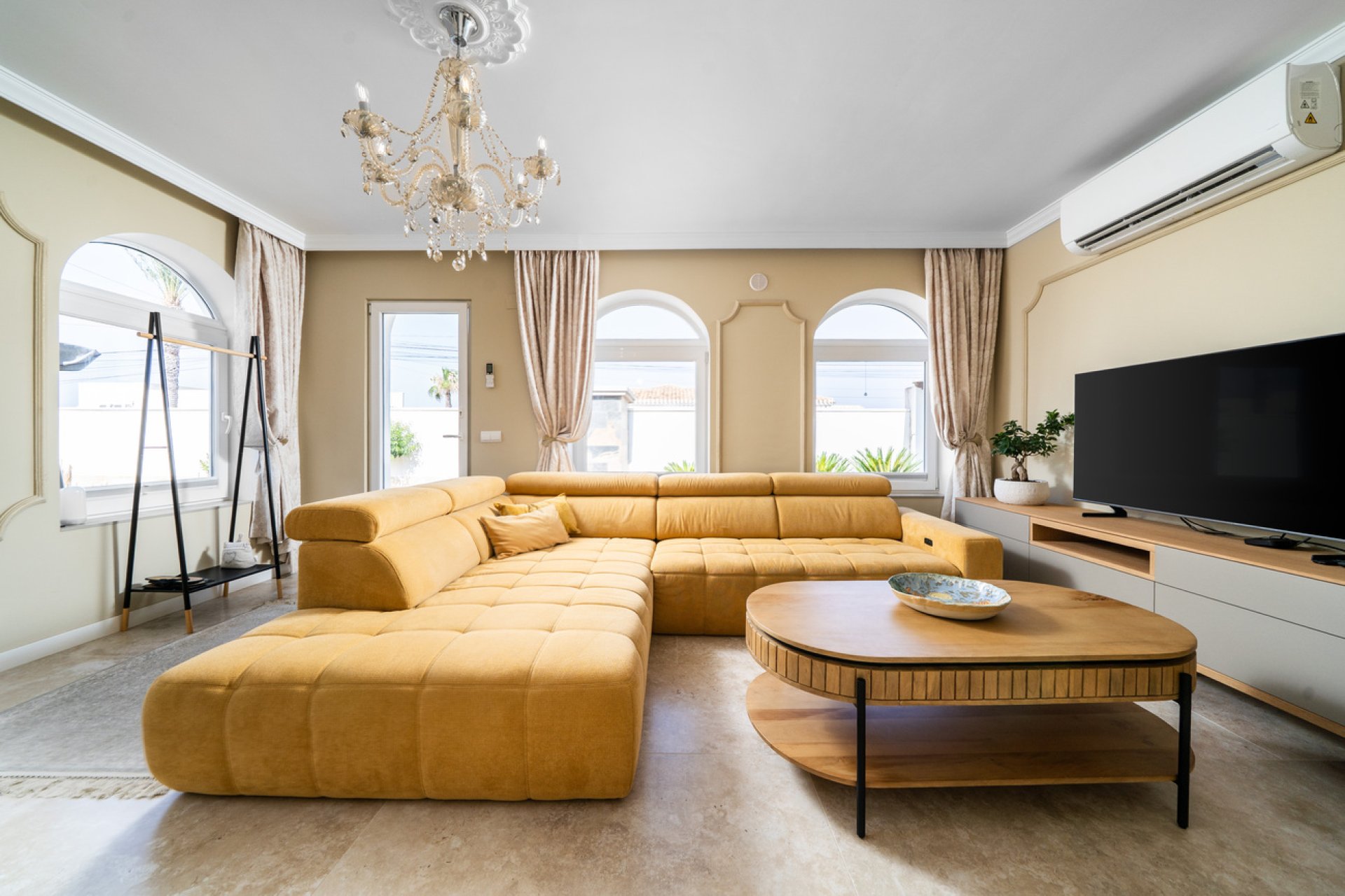Herverkoop - Villa -
Torrevieja - Torreta