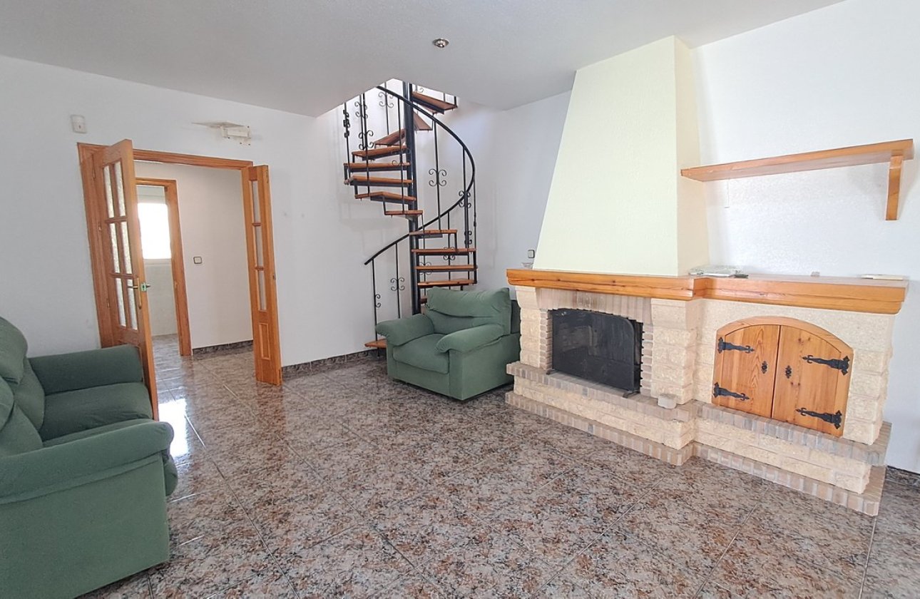 Herverkoop - Villa -
Villamartin - Costa Blanca