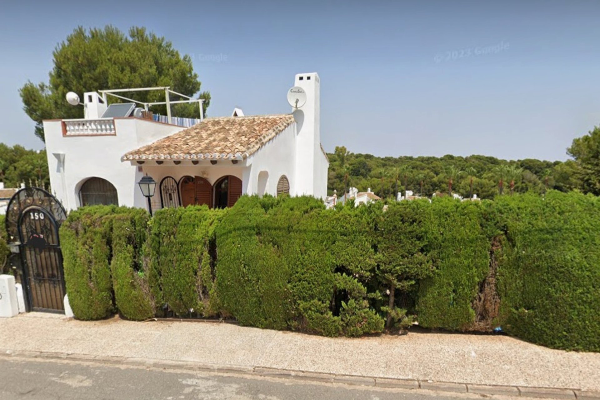 Herverkoop - Villa -
Villamartin - Costa Blanca