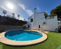 Herverkoop - Villa -
Villamartin - Costa Blanca