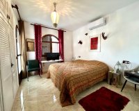 Herverkoop - Villa -
Villamartin - Costa Blanca