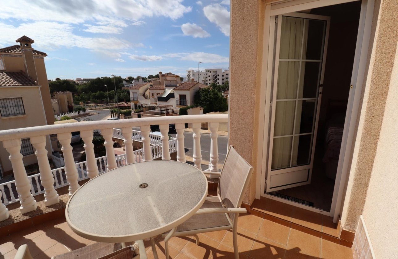 Herverkoop - Villa -
Villamartin - Costa Blanca