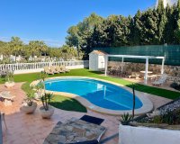 Herverkoop - Villa -
Villamartin - Costa Blanca
