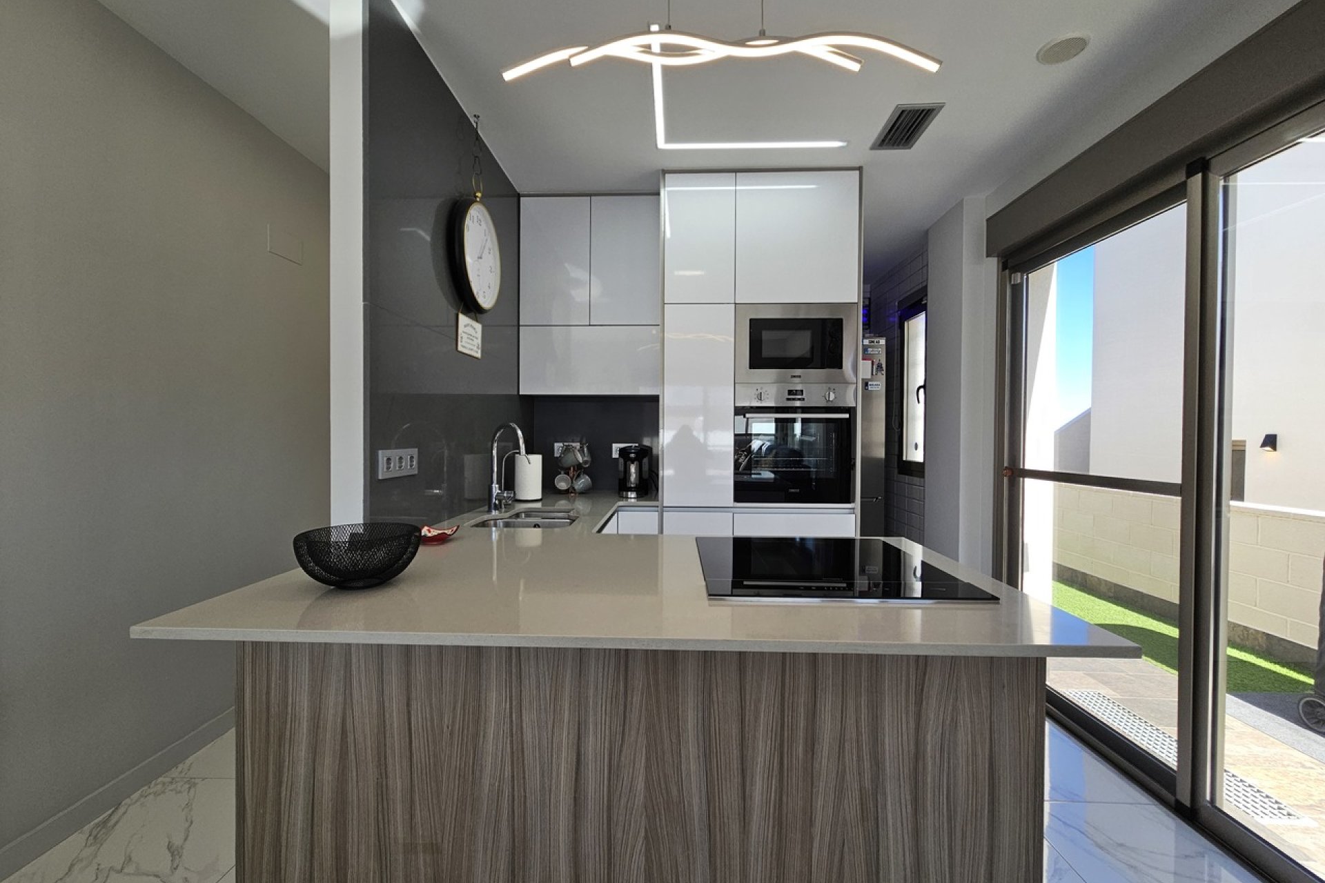 Herverkoop - Villa -
Villamartin - Costa Blanca