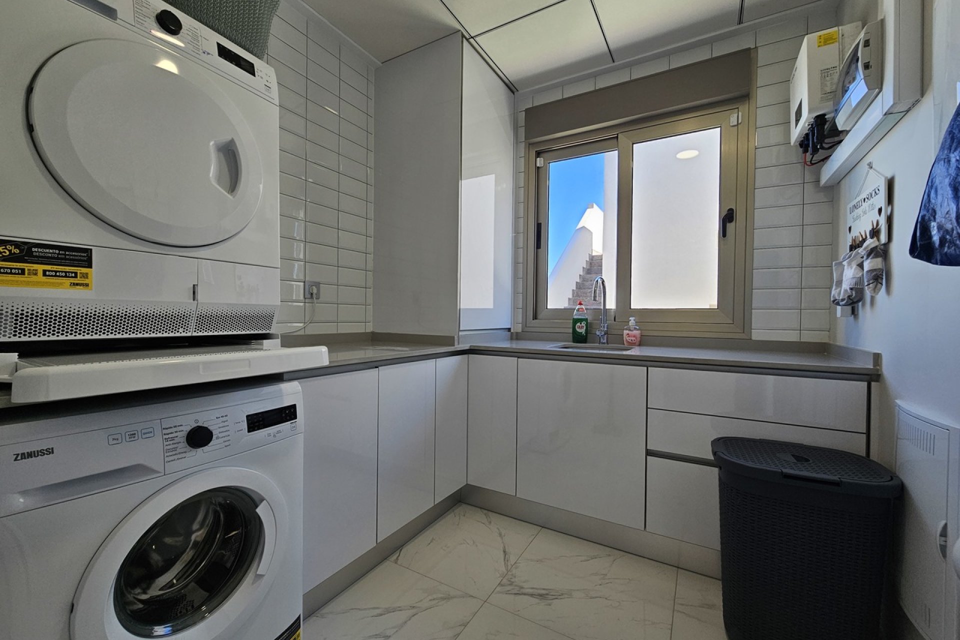 Herverkoop - Villa -
Villamartin - Costa Blanca