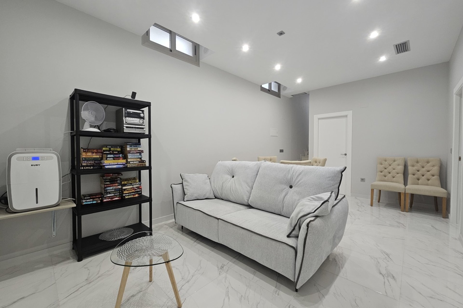 Herverkoop - Villa -
Villamartin - Costa Blanca