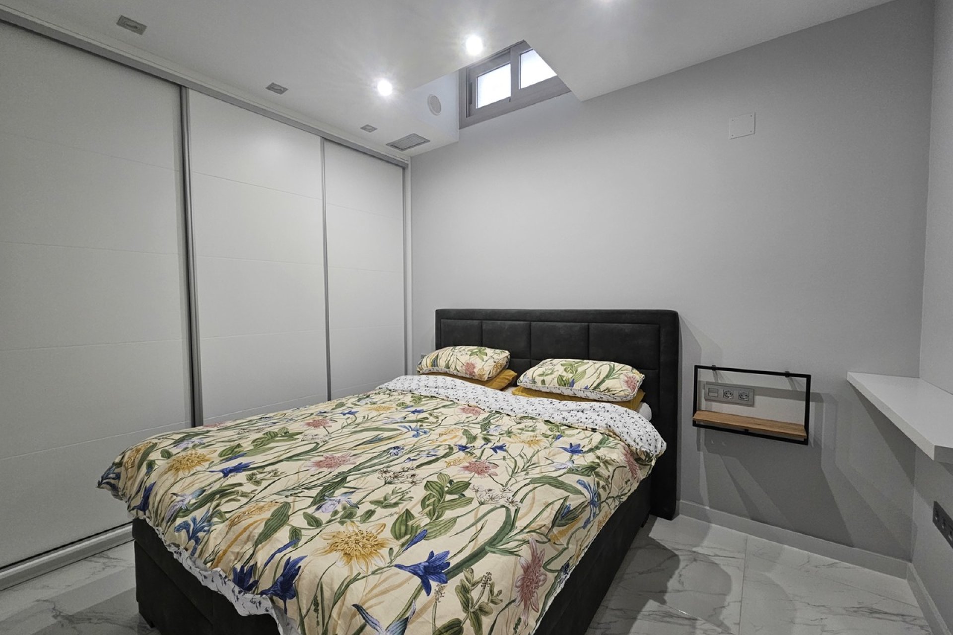 Herverkoop - Villa -
Villamartin - Costa Blanca