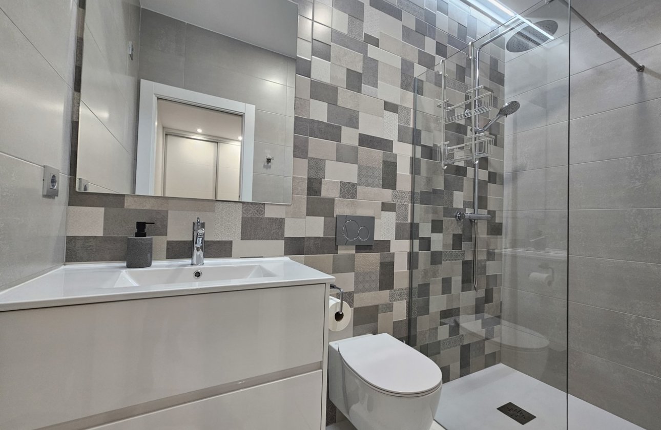 Herverkoop - Villa -
Villamartin - Costa Blanca