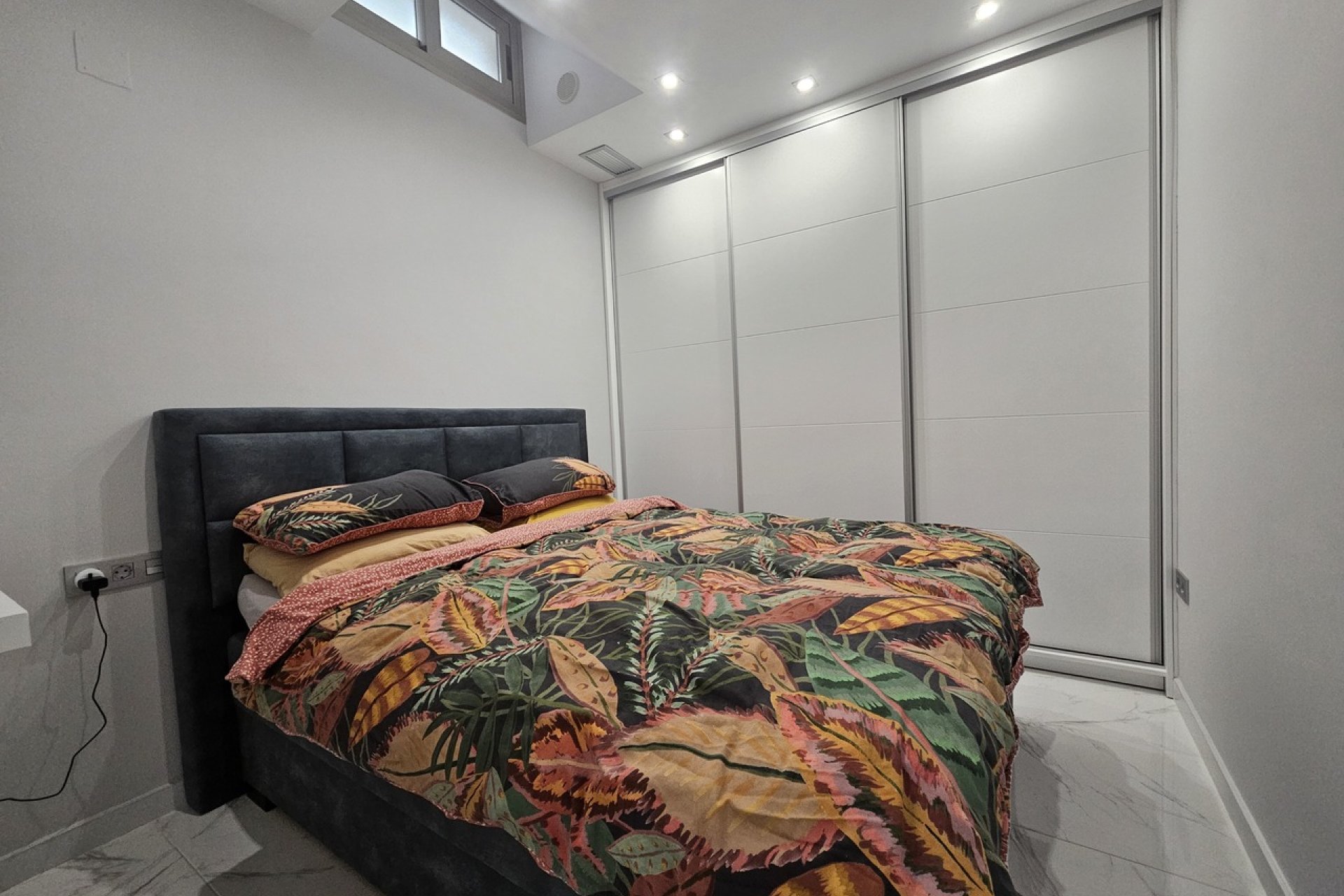 Herverkoop - Villa -
Villamartin - Costa Blanca