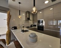 Herverkoop - Villa -
Villamartin - Costa Blanca