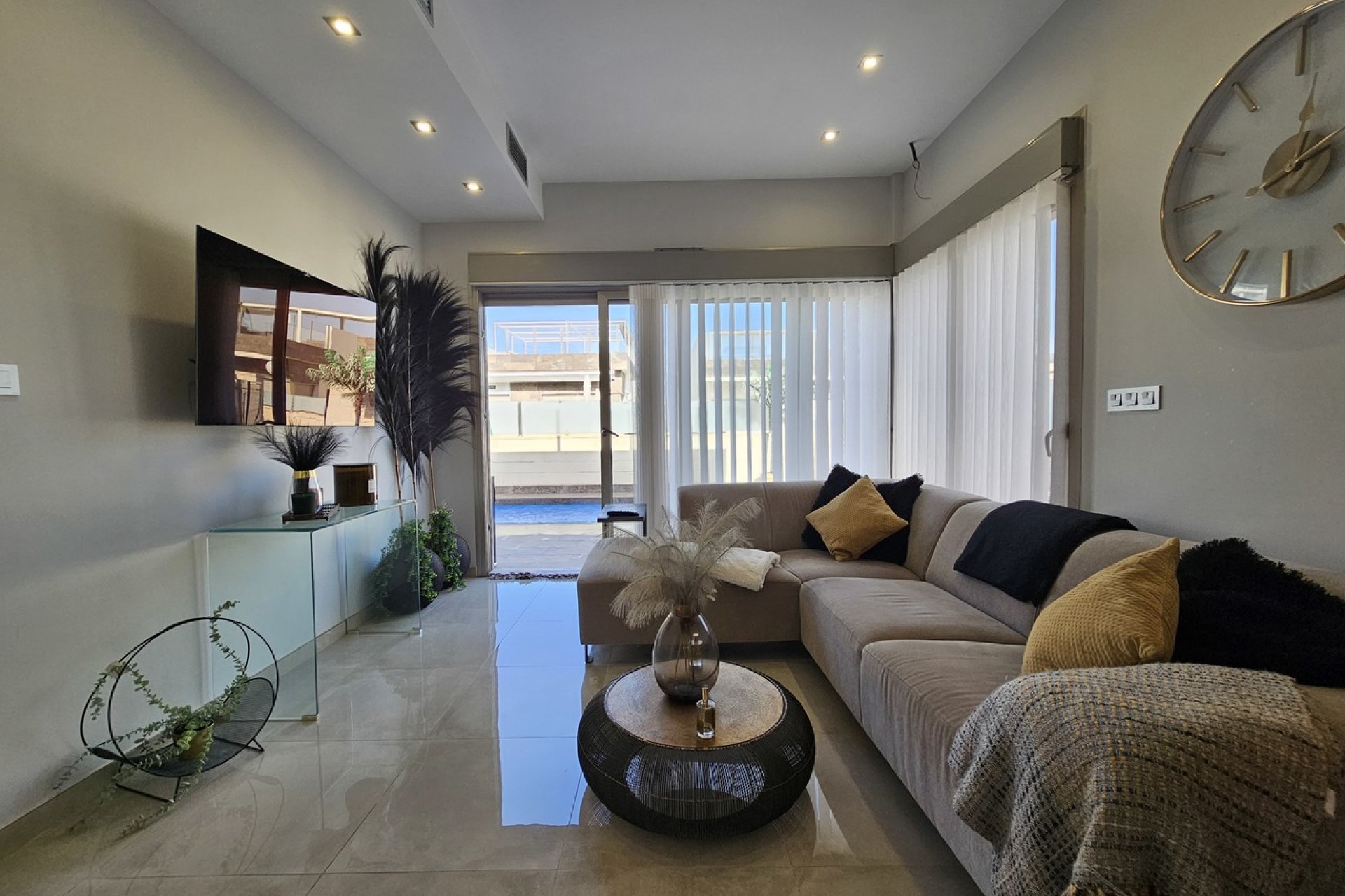 Herverkoop - Villa -
Villamartin - Costa Blanca