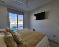 Herverkoop - Villa -
Villamartin - Costa Blanca