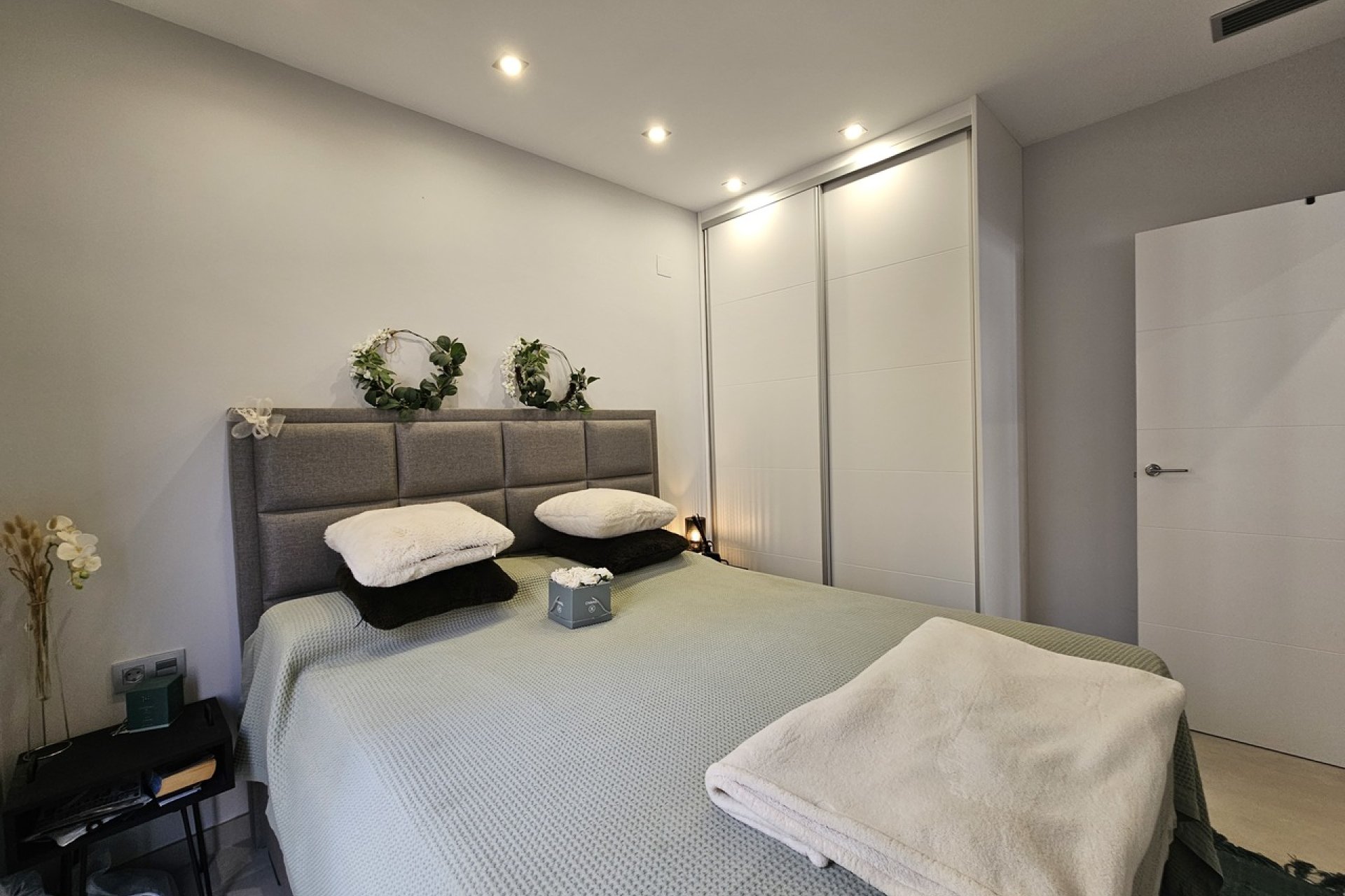 Herverkoop - Villa -
Villamartin - Costa Blanca