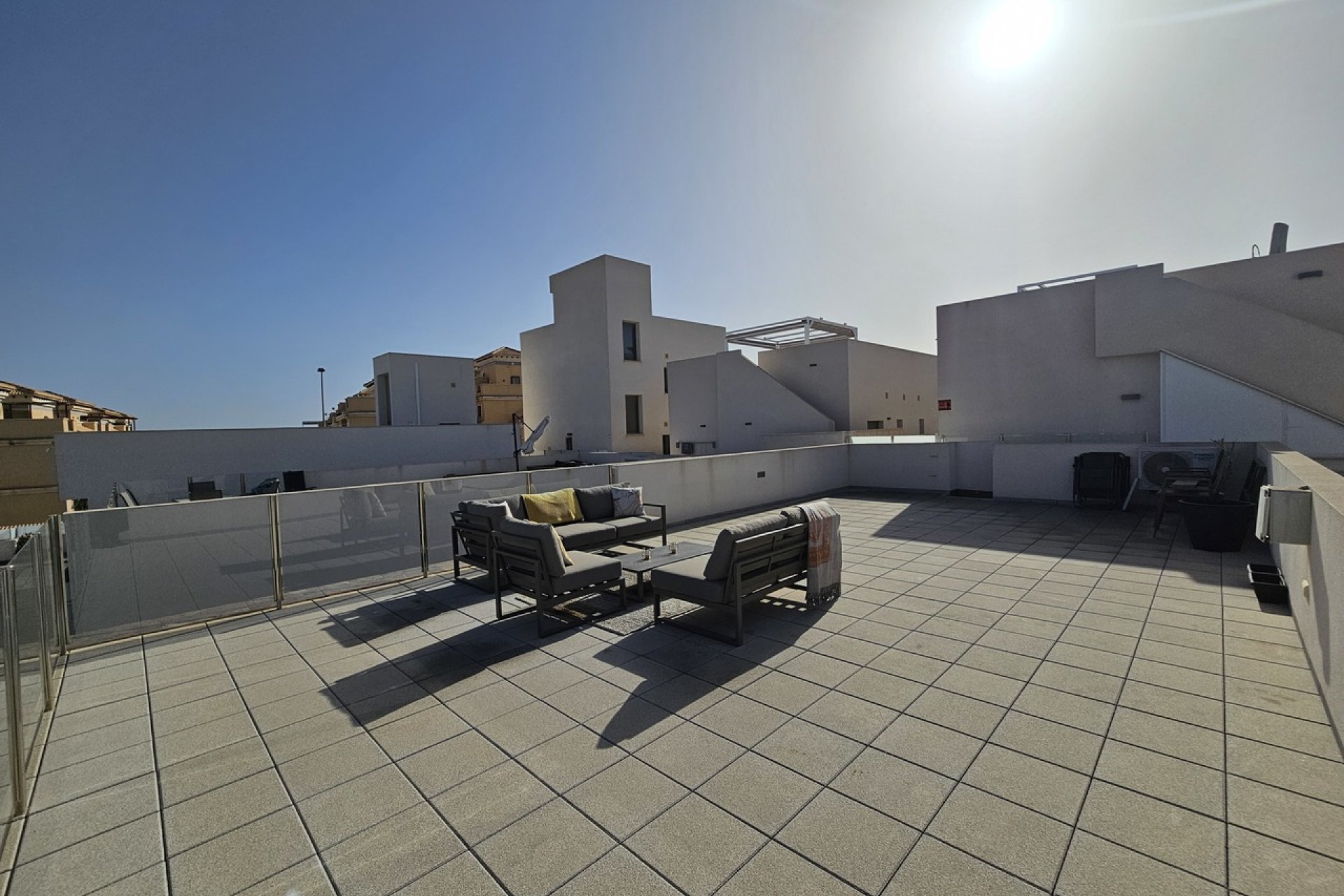 Herverkoop - Villa -
Villamartin - Costa Blanca