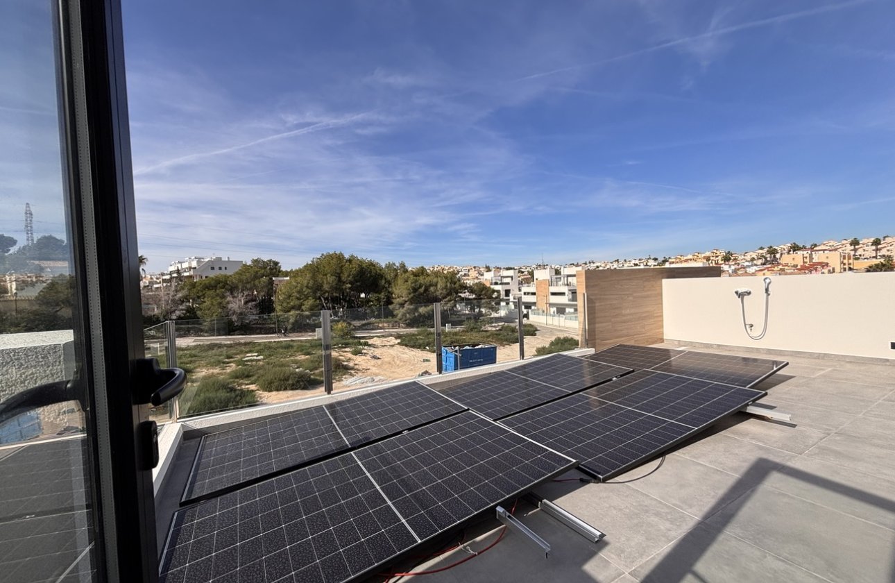 Herverkoop - Villa -
Villamartin - Costa Blanca