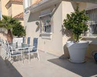 Herverkoop - Villa -
Villamartin - Costa Blanca