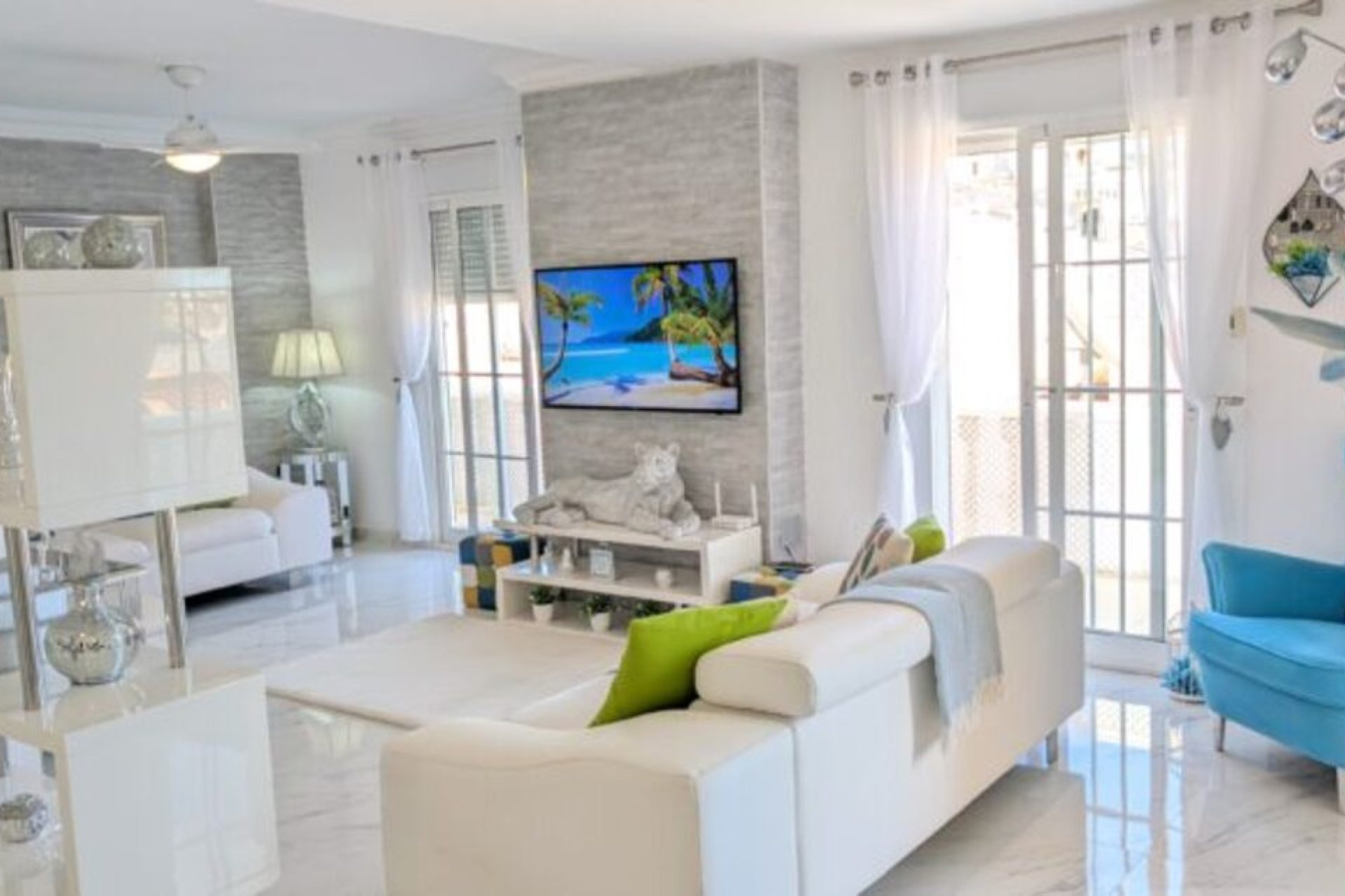 Herverkoop - Villa -
Villamartin - Costa Blanca