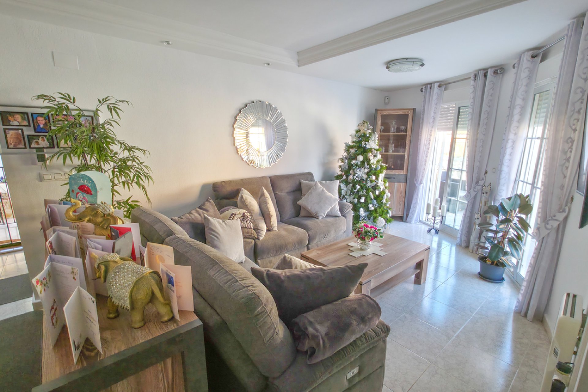 Herverkoop - Villa -
Villamartin - Costa Blanca