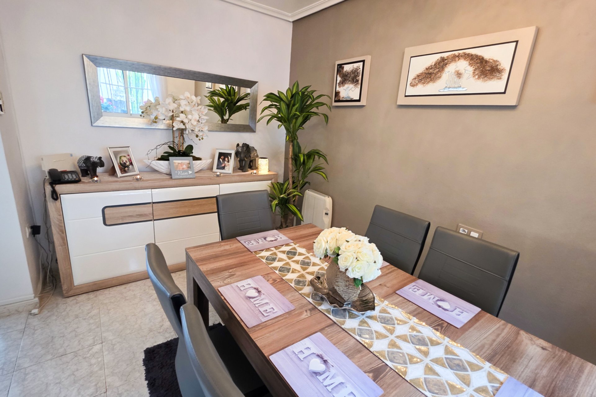 Herverkoop - Villa -
Villamartin - Costa Blanca