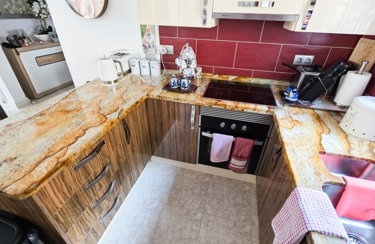 Herverkoop - Villa -
Villamartin - Costa Blanca