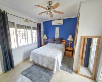 Herverkoop - Villa -
Villamartin - Costa Blanca