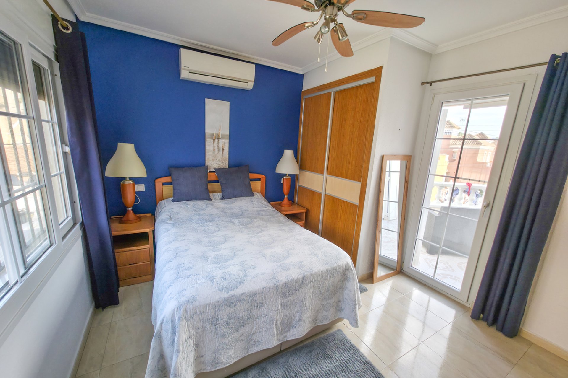 Herverkoop - Villa -
Villamartin - Costa Blanca