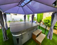 Herverkoop - Villa -
Villamartin - Costa Blanca