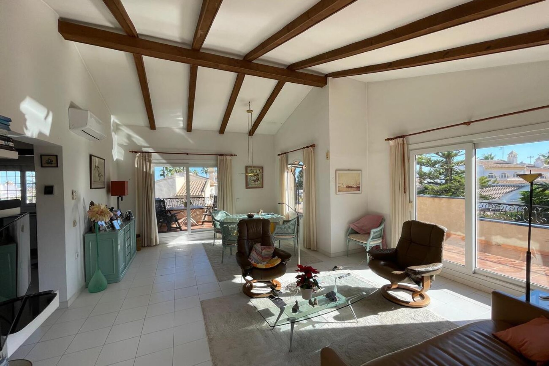 Herverkoop - Villa -
Villamartin - Costa Blanca