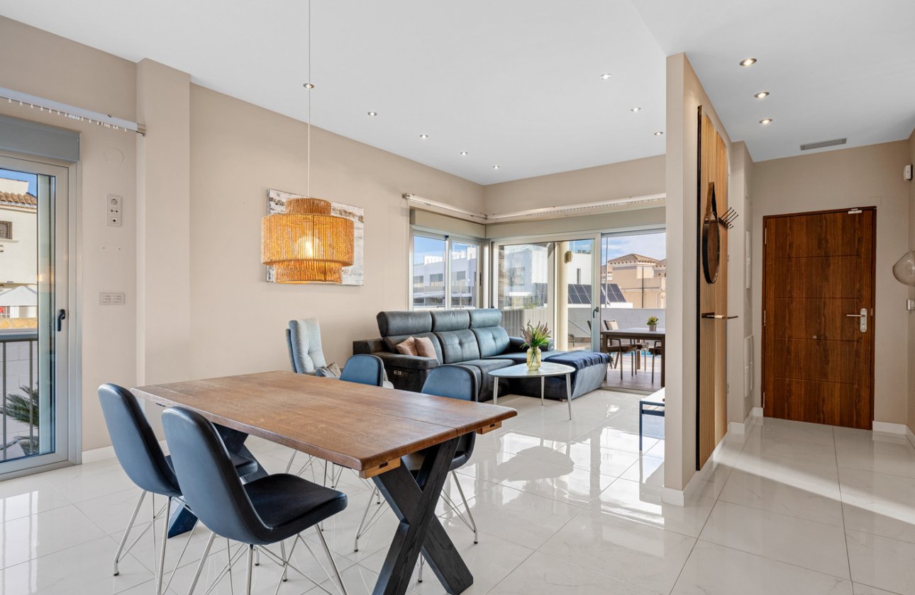 Herverkoop - Villa -
Villamartin - Costa Blanca