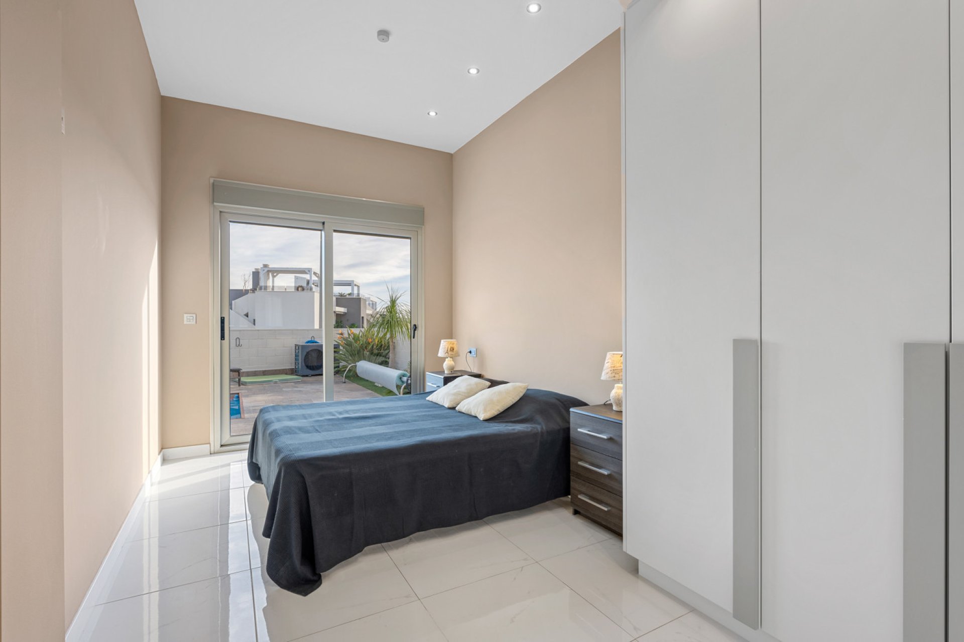 Herverkoop - Villa -
Villamartin - Costa Blanca