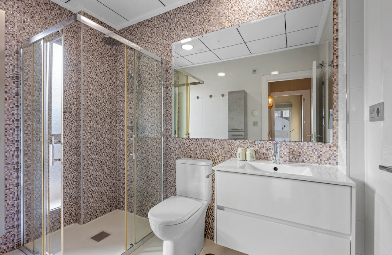 Herverkoop - Villa -
Villamartin - Costa Blanca