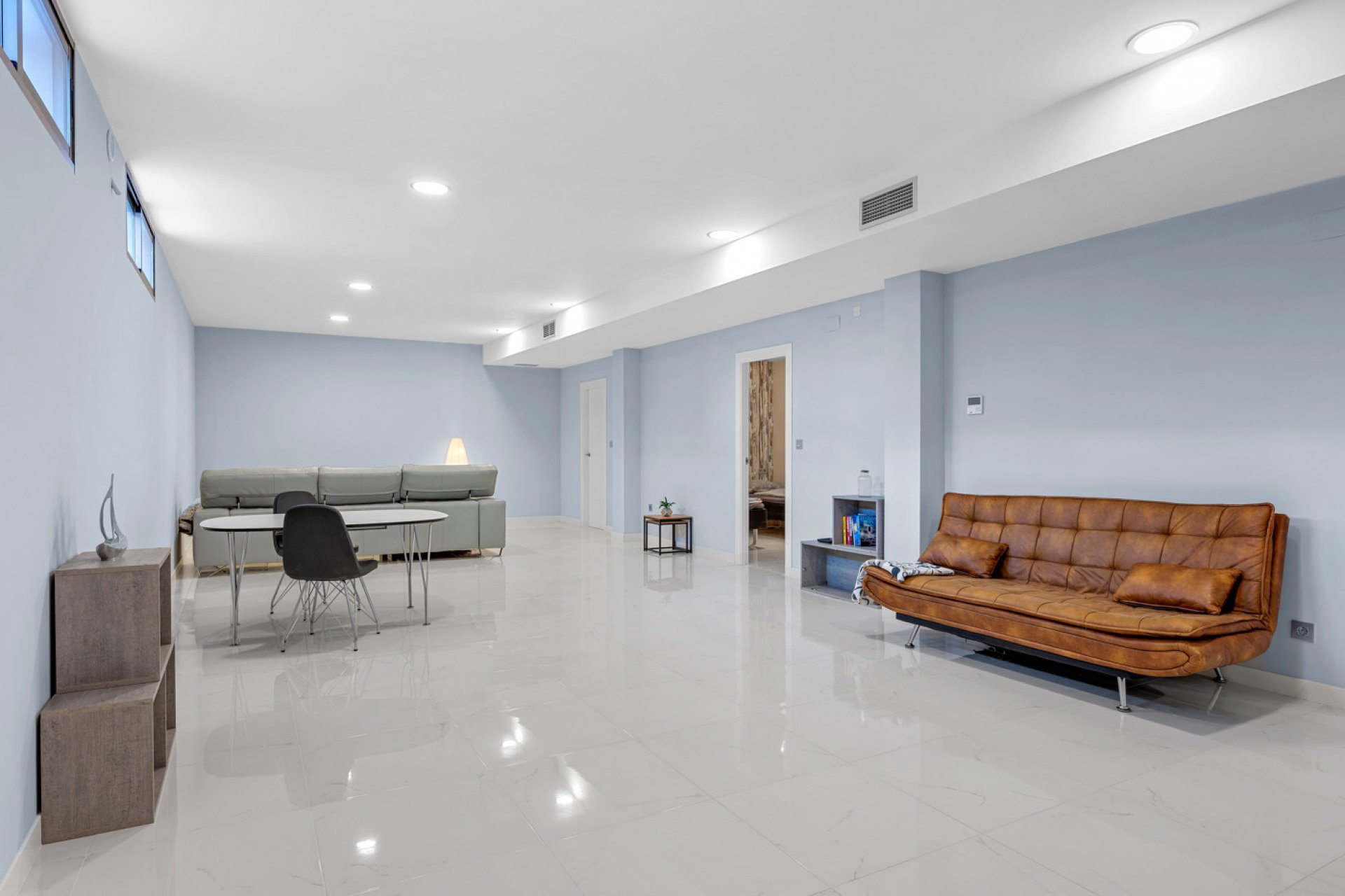 Herverkoop - Villa -
Villamartin - Costa Blanca