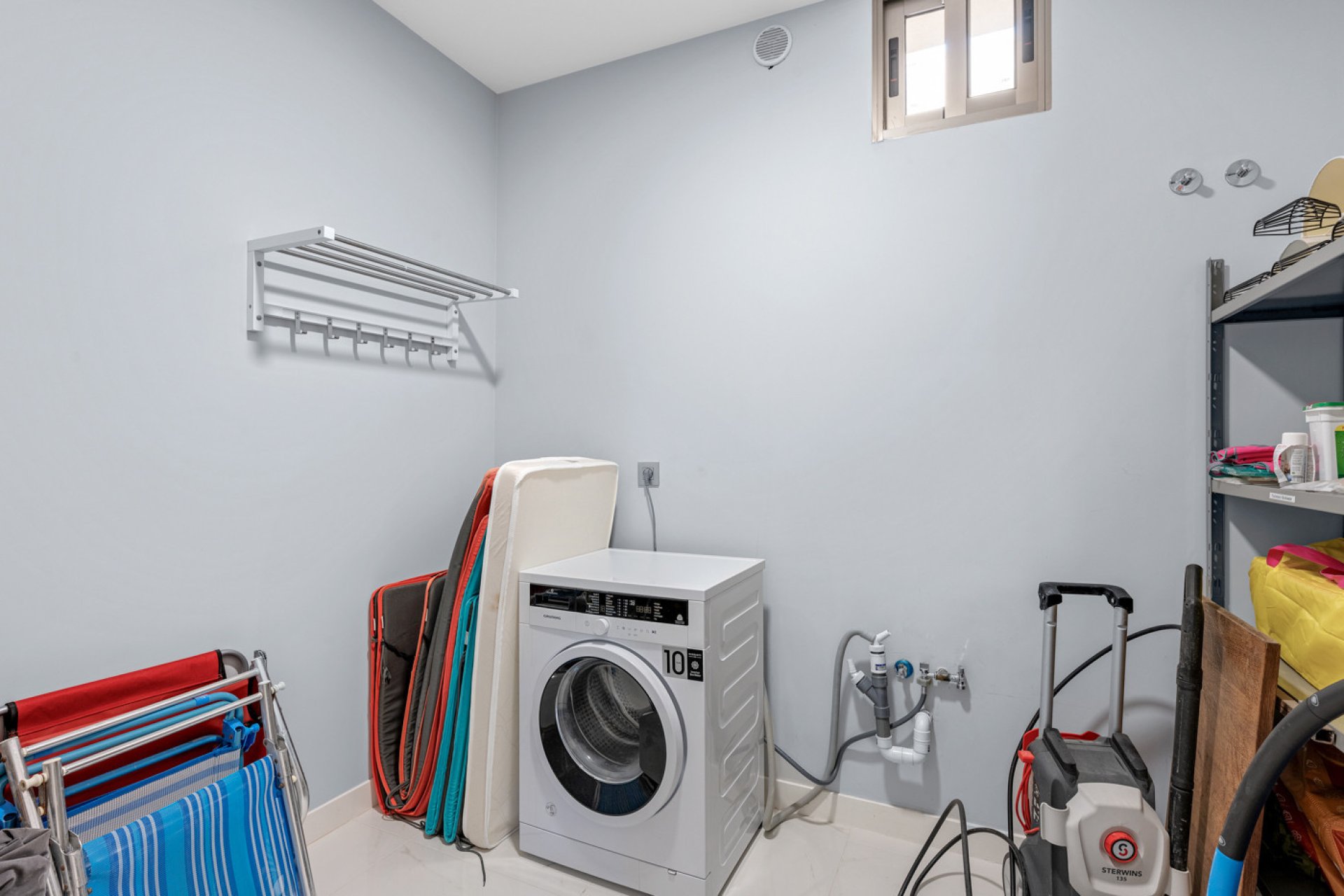 Herverkoop - Villa -
Villamartin - Costa Blanca