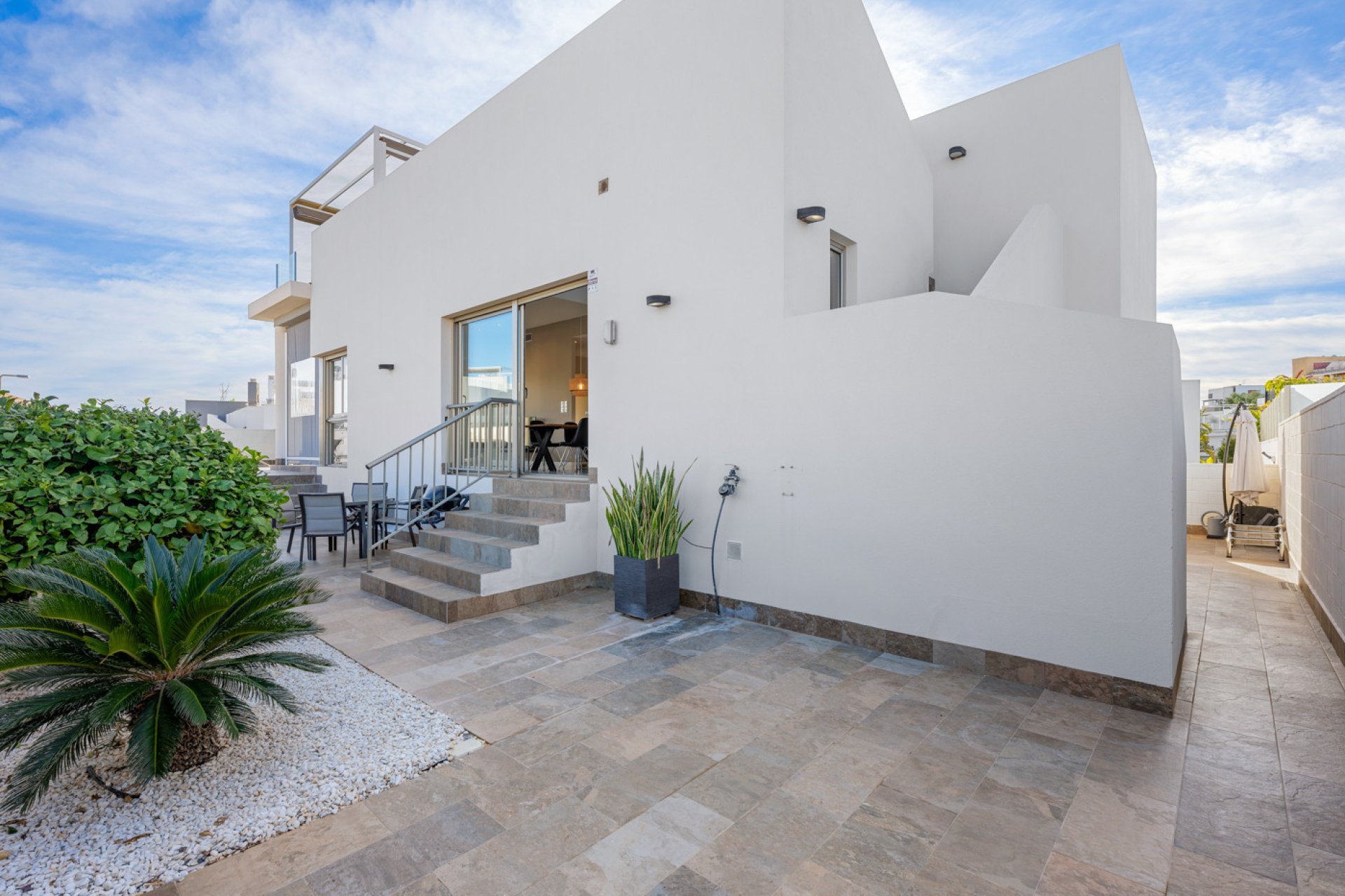 Herverkoop - Villa -
Villamartin - Costa Blanca
