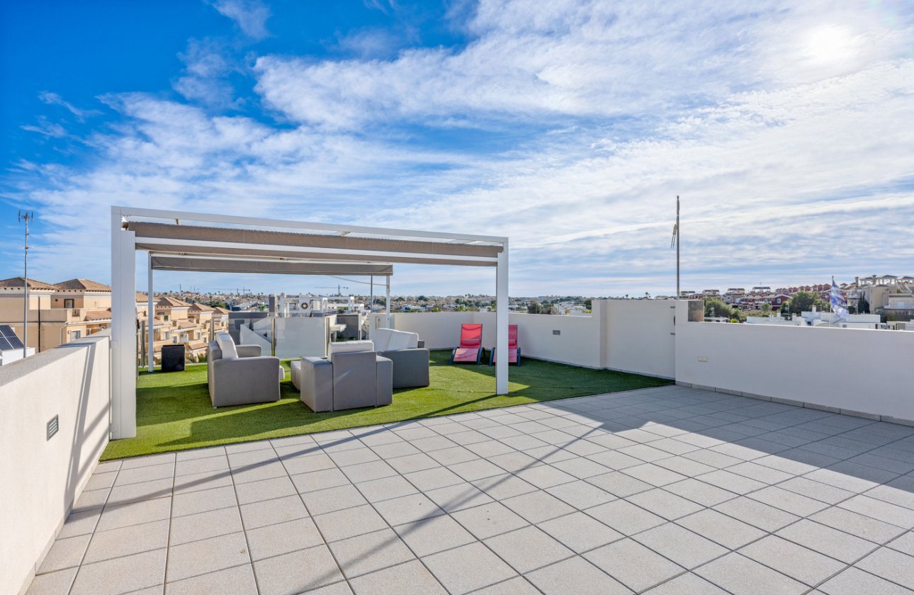 Herverkoop - Villa -
Villamartin - Costa Blanca