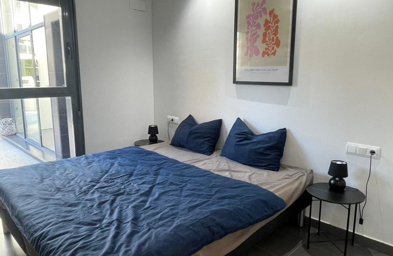 Herverkoop - Villa -
Villamartin - Costa Blanca