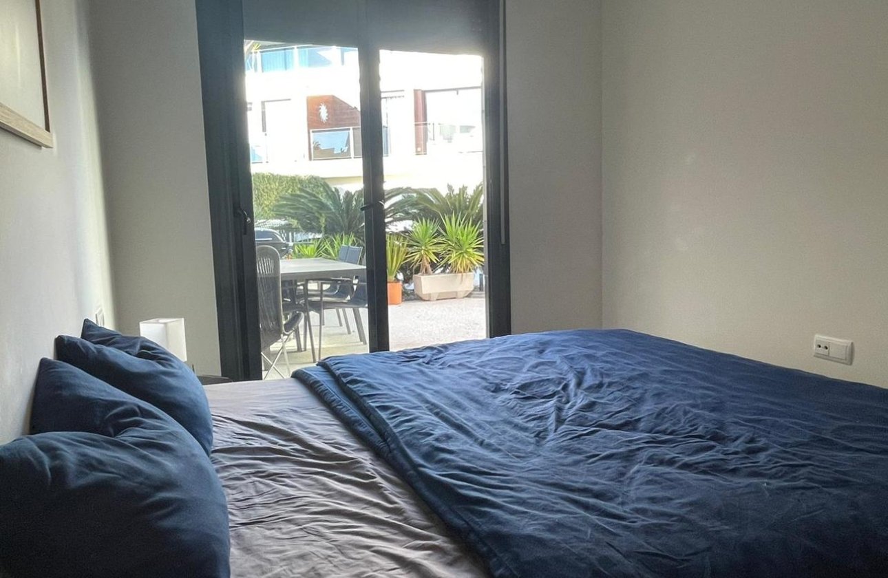 Herverkoop - Villa -
Villamartin - Costa Blanca