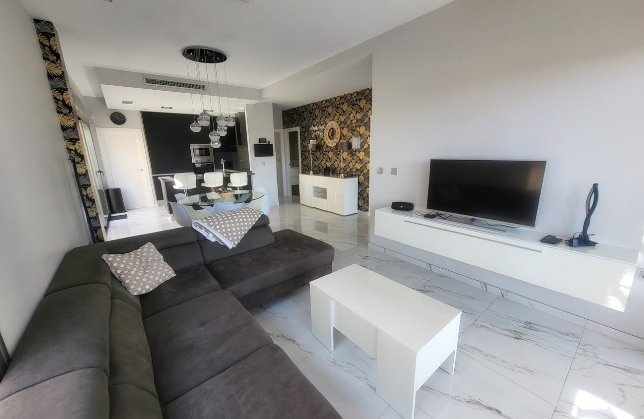 Herverkoop - Villa -
Villamartin - Costa Blanca