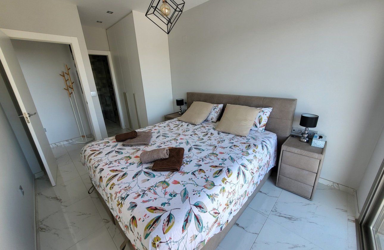 Herverkoop - Villa -
Villamartin - Costa Blanca