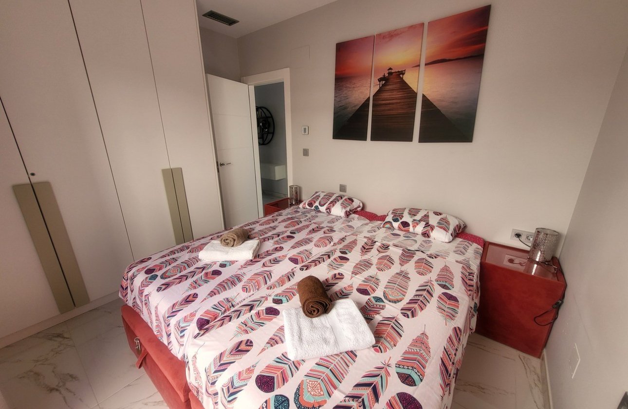 Herverkoop - Villa -
Villamartin - Costa Blanca