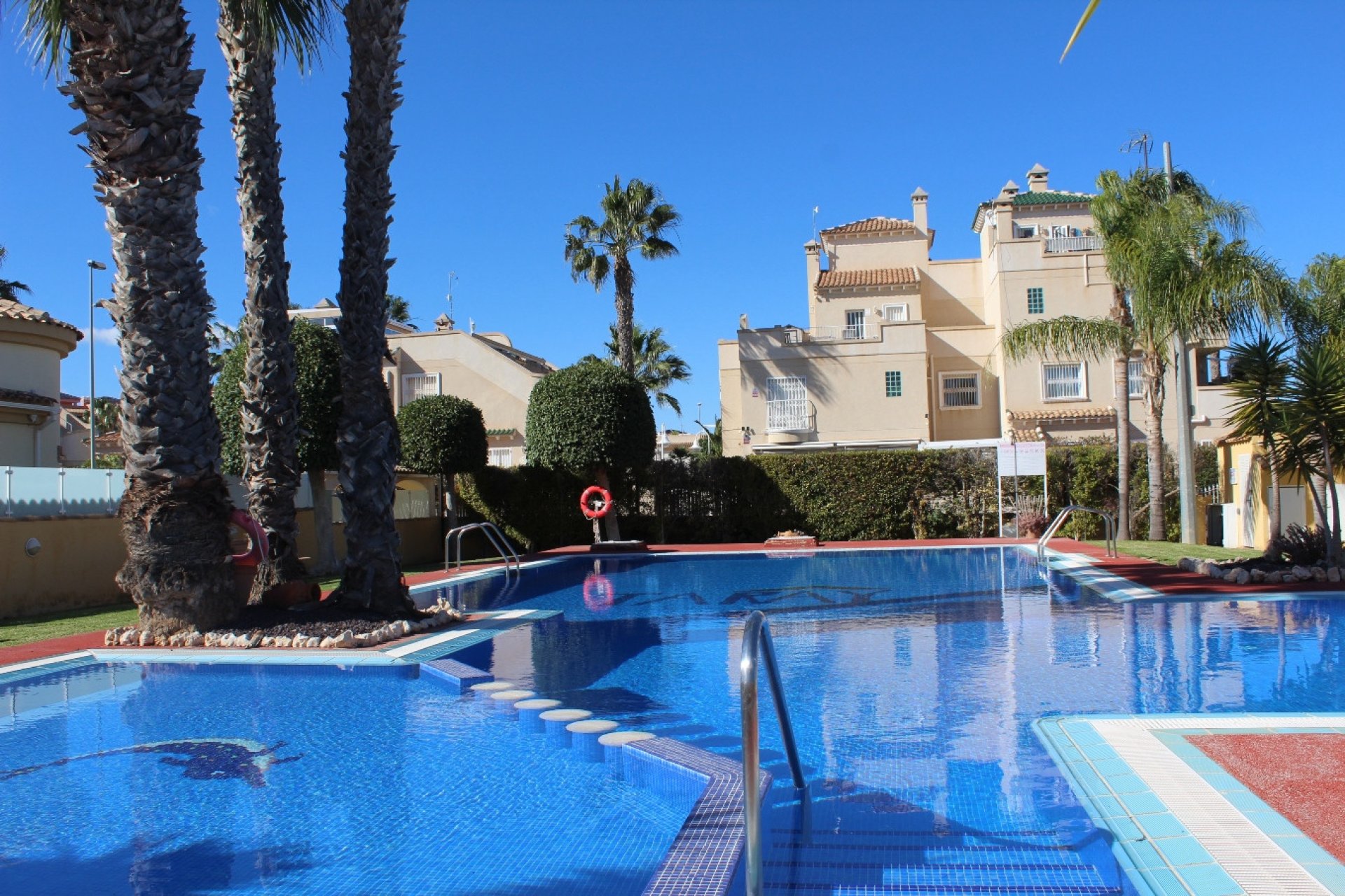 Herverkoop - Villa -
Villamartin - Costa Blanca
