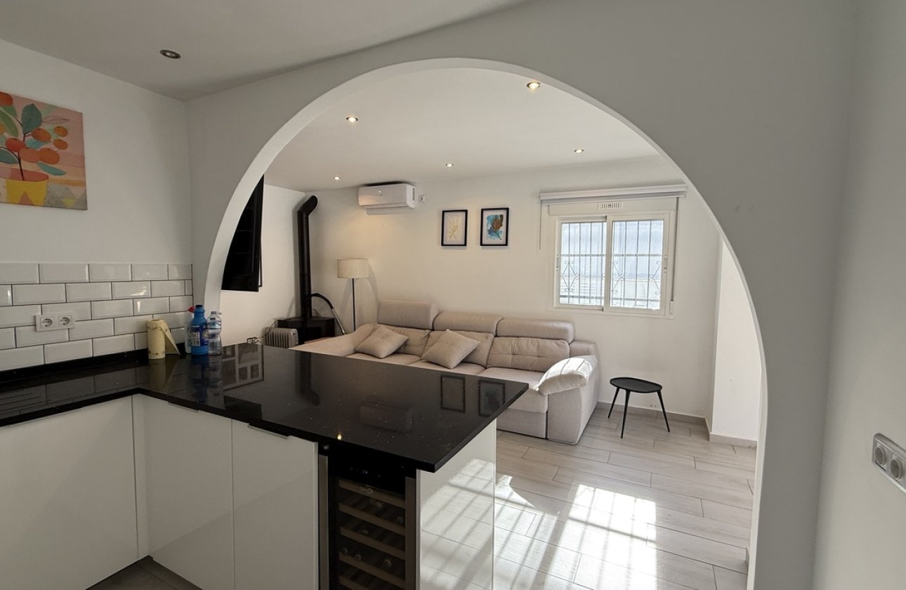 Herverkoop - Villa -
Villamartin - Costa Blanca