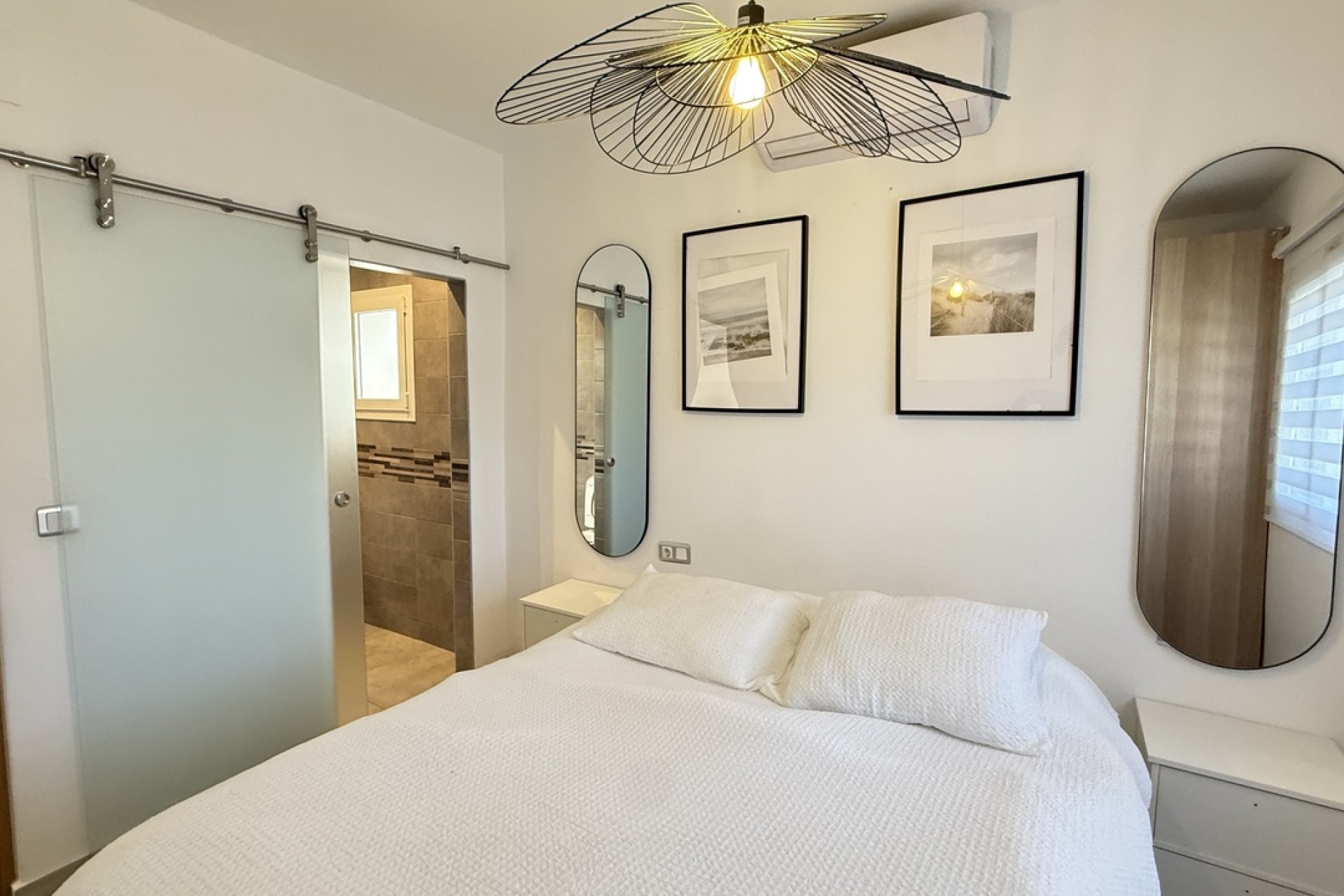 Herverkoop - Villa -
Villamartin - Costa Blanca