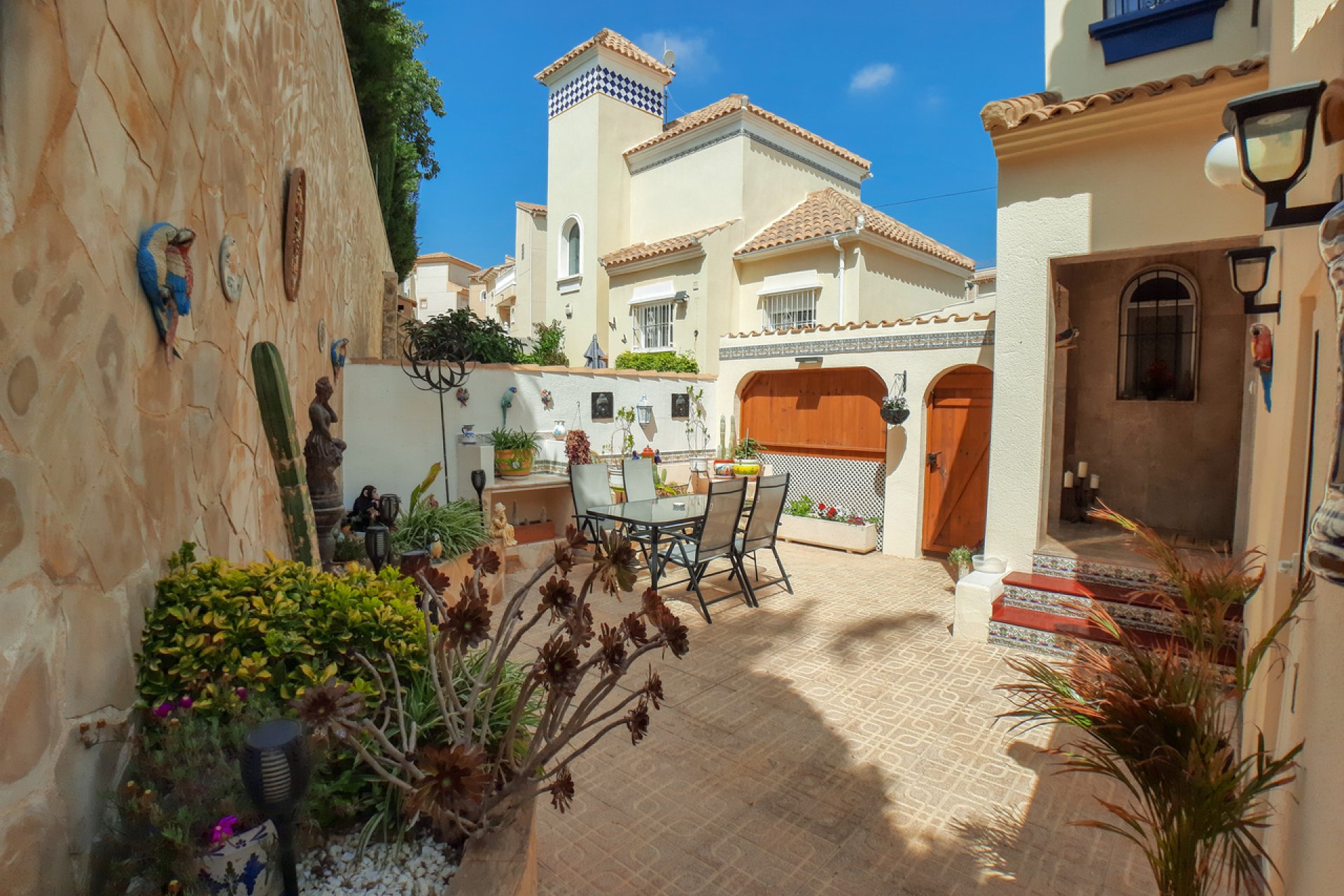 Herverkoop - Villa -
Villamartin - Costa Blanca